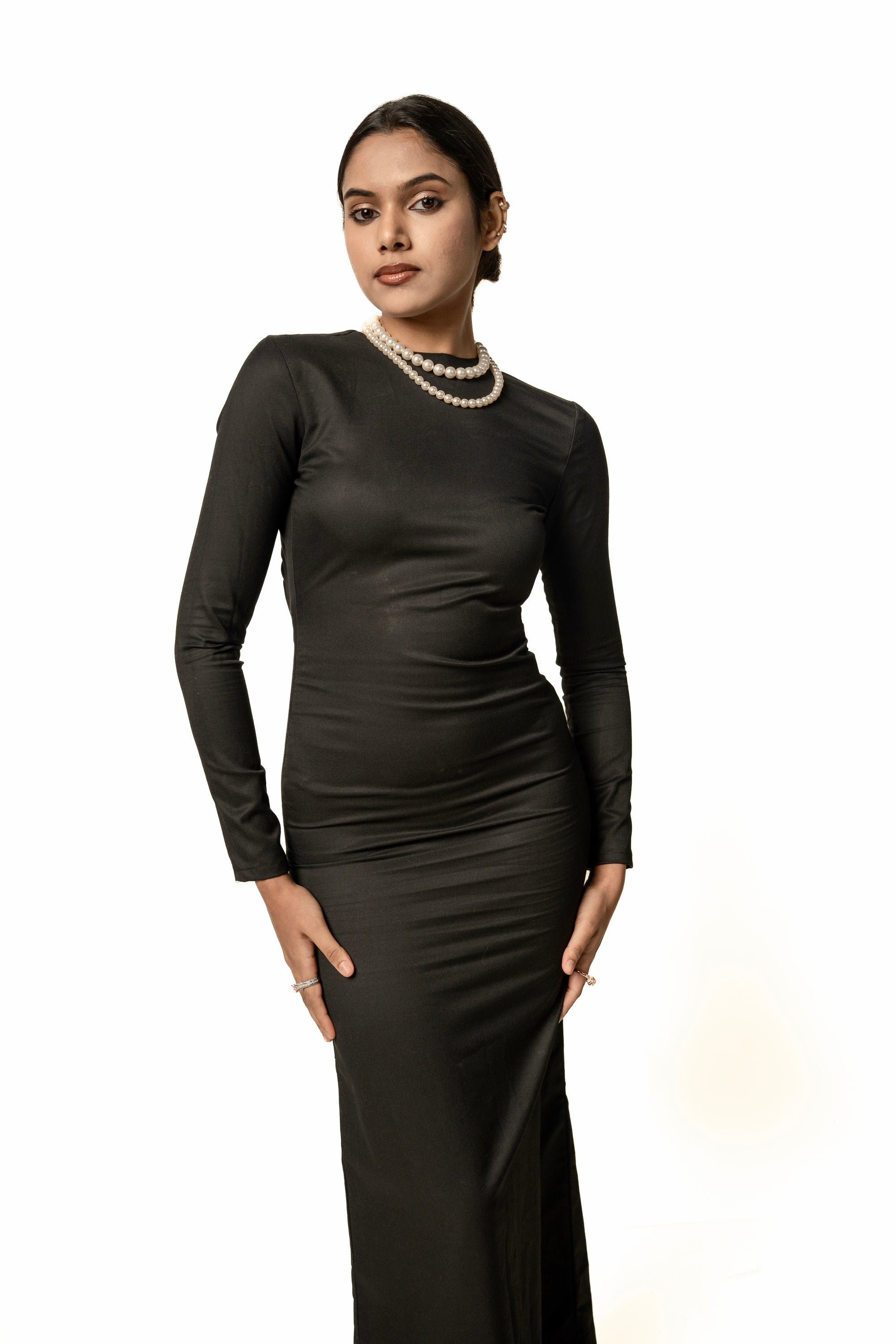 The Valentina Black Dress